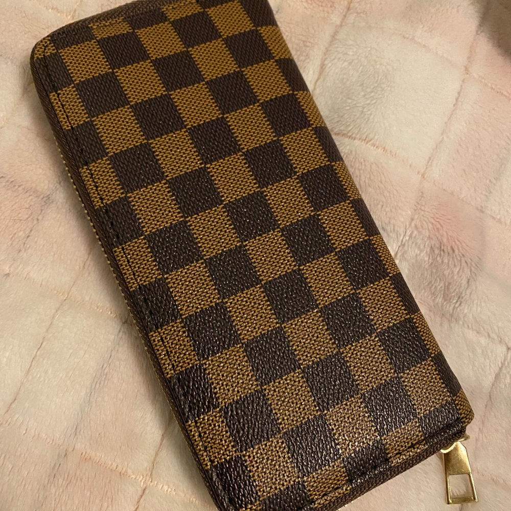 Brand new designer wallet